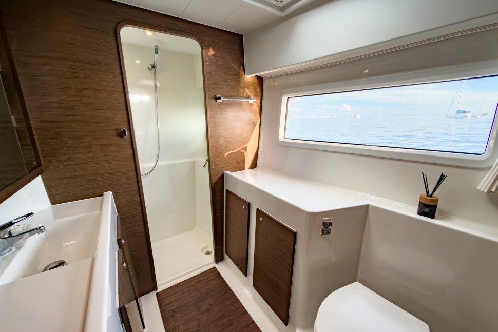 LAGOON 42 OWNER 3 CABINS 31