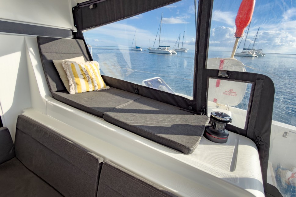 LAGOON 42 OWNER 3 CABINS 47