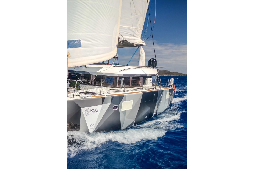LAGOON 450S 3 exterior