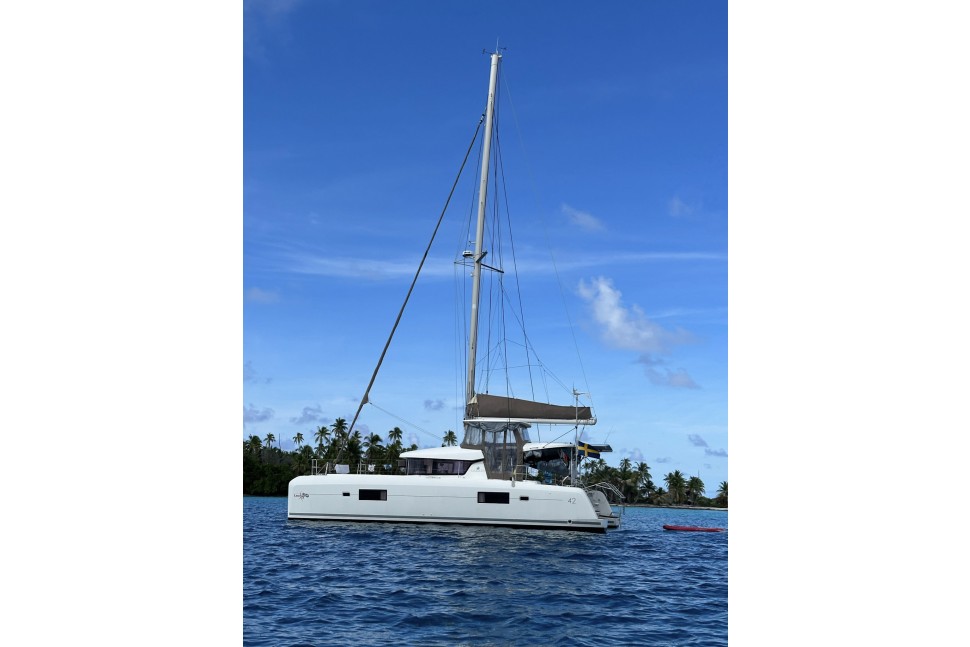 Lagoon 42 130