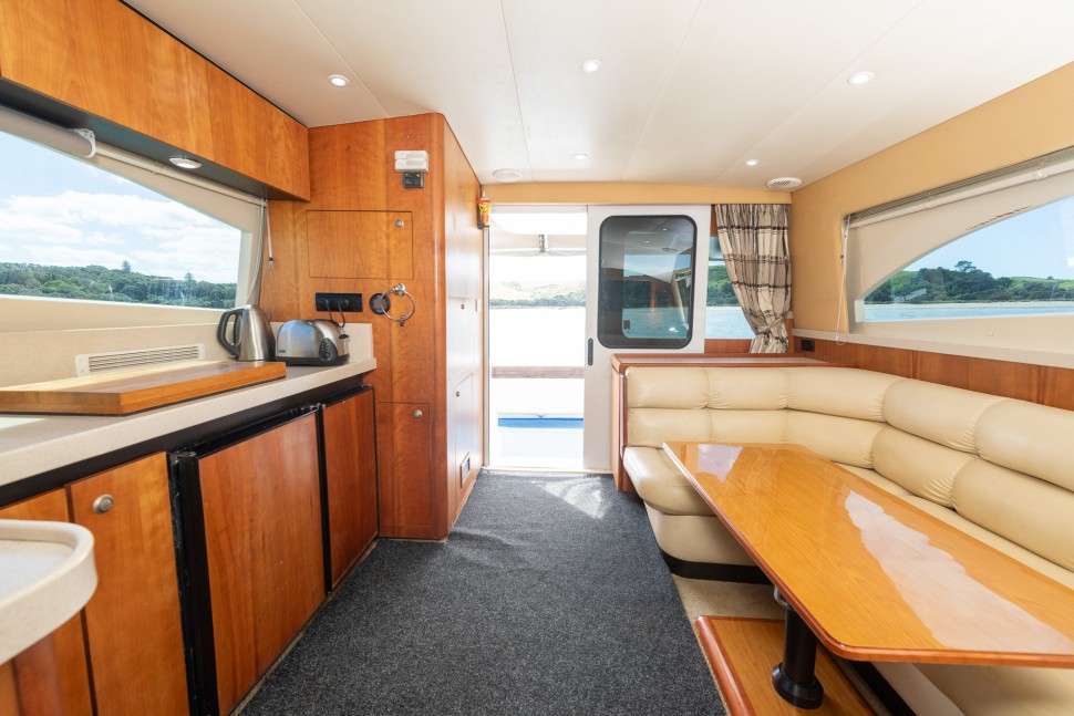 Luhrs 36 The Don 015