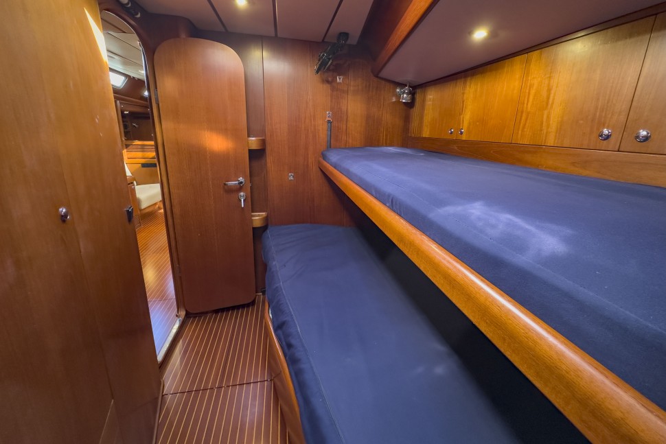 NAUTOR SWAN 60 22 BUNK BED