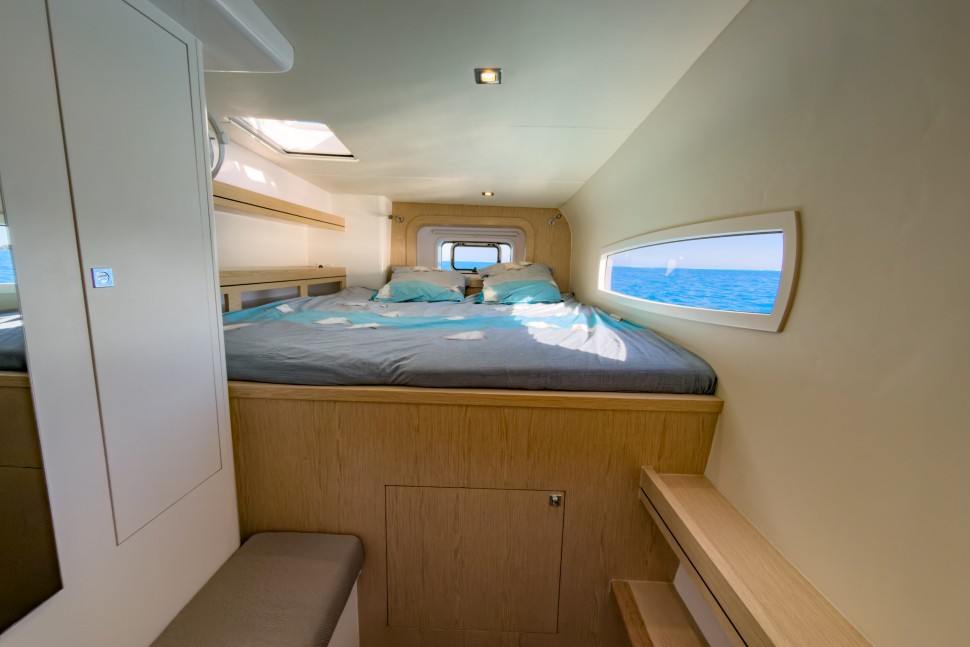 OUTREMER 51 20 interior