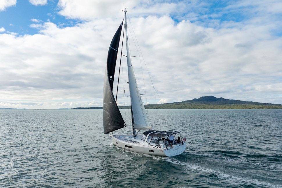 Oceanis 52.1 16