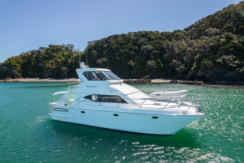 Pacific Dancer Roger Hill 14m 02 exterior