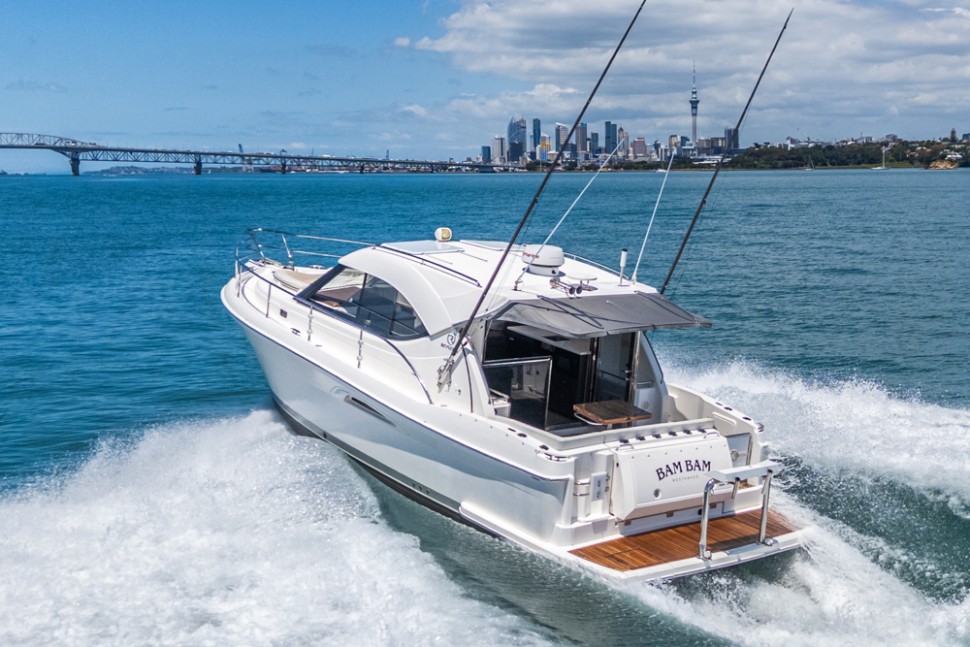 Riviera 3600 002 moving exterior