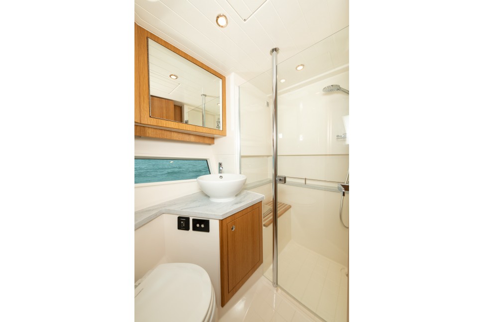 Riviera 395 Hey Jude 19 Head