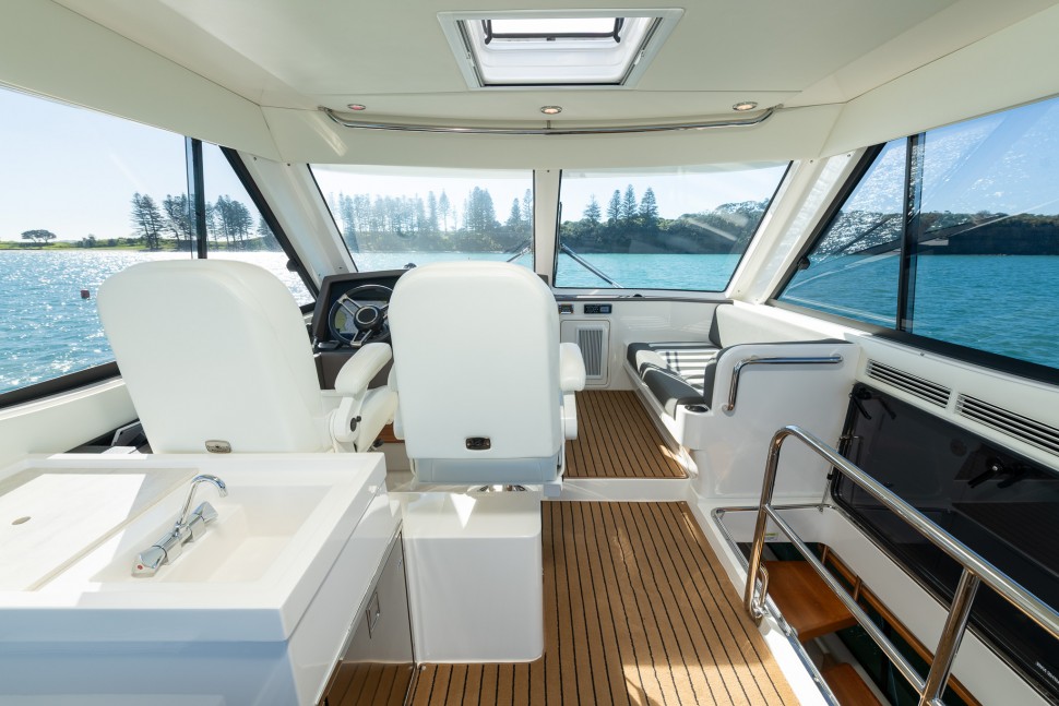 Riviera 52 Fly La Bella Vita 13