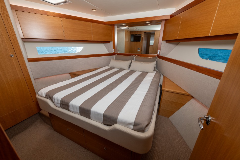 Riviera 52 Fly La Bella Vita 16