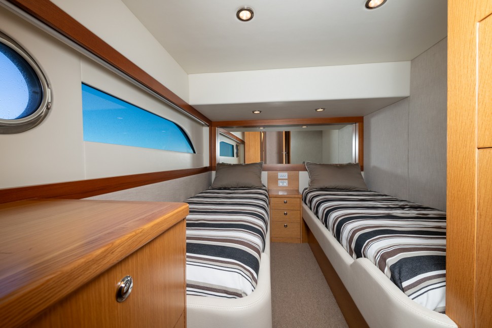 Riviera 52 Fly La Bella Vita 18