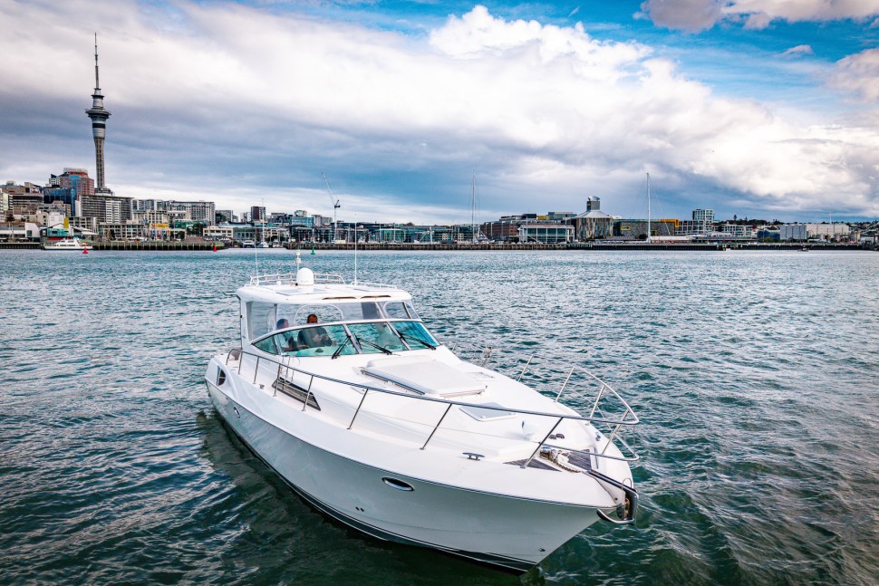 Riviera M400 Ne Kadar 2 Exterior