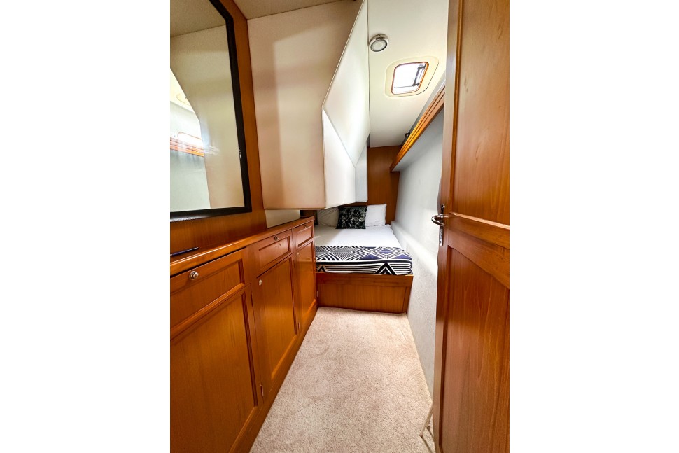 Roger Hill 16m 17 guest cabin portside aft