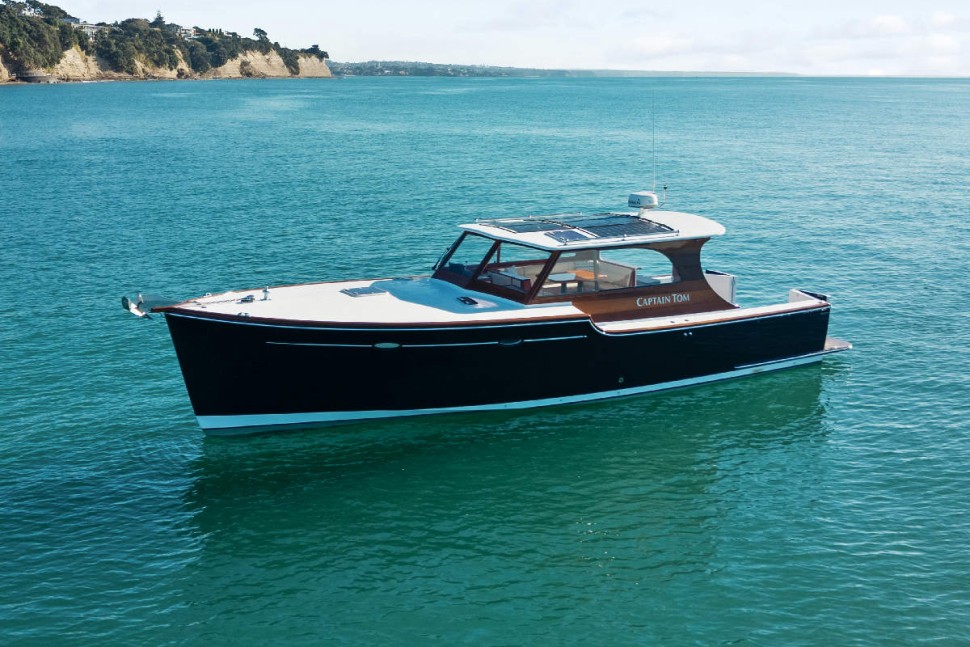 Salthouse 37 11 Exterior