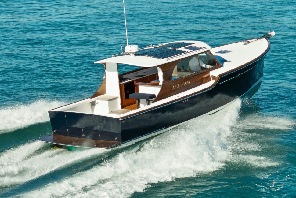 Salthouse 37 3 Exterior
