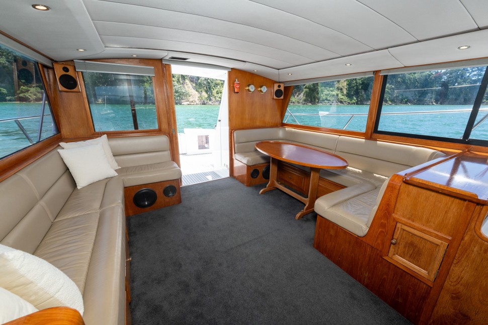 Salthouse 53 Westminster 12 Saloon2