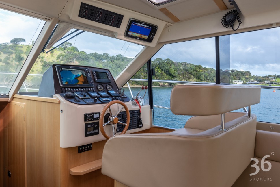 Salthouse Corsair 49 36