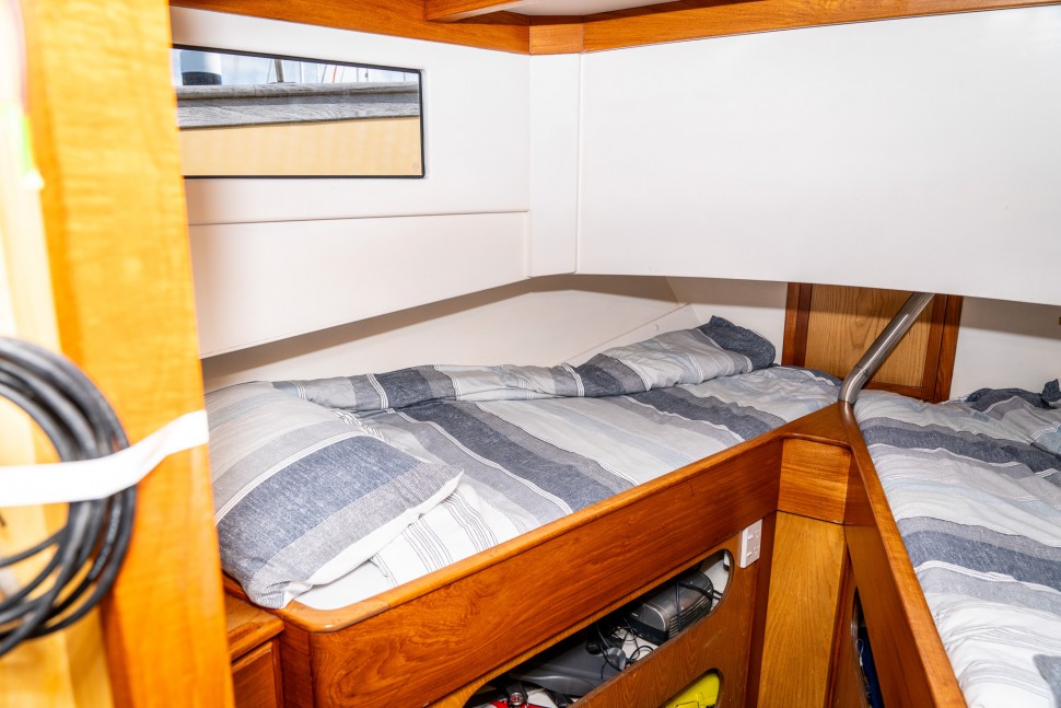 Salthouse MotorSailor 132