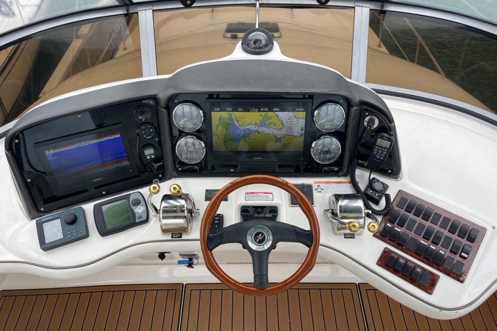 Sea Ray 44 30