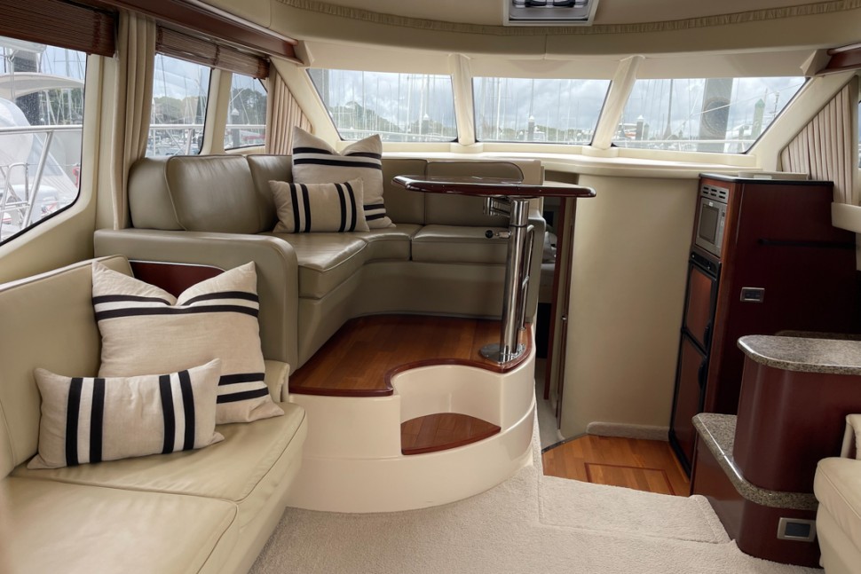 Sea Ray 44 36