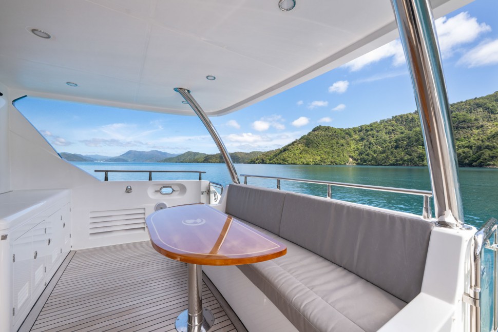 Selene Ocean Explore Cockpit 9