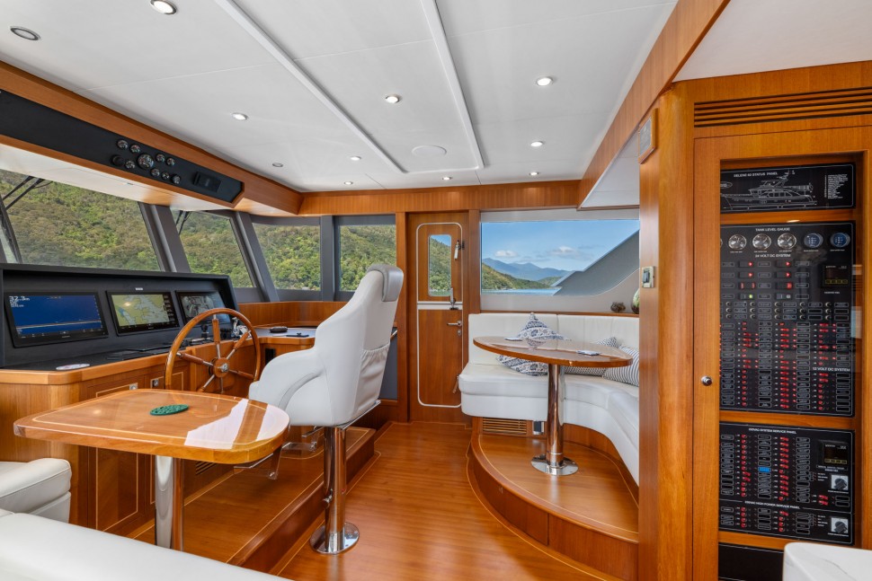 Selene Ocean Explore Interior 15