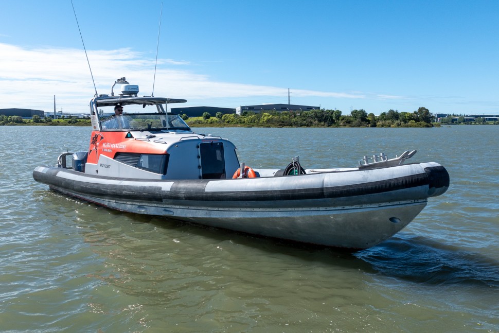 Sensation boats Interceptor 12m 07