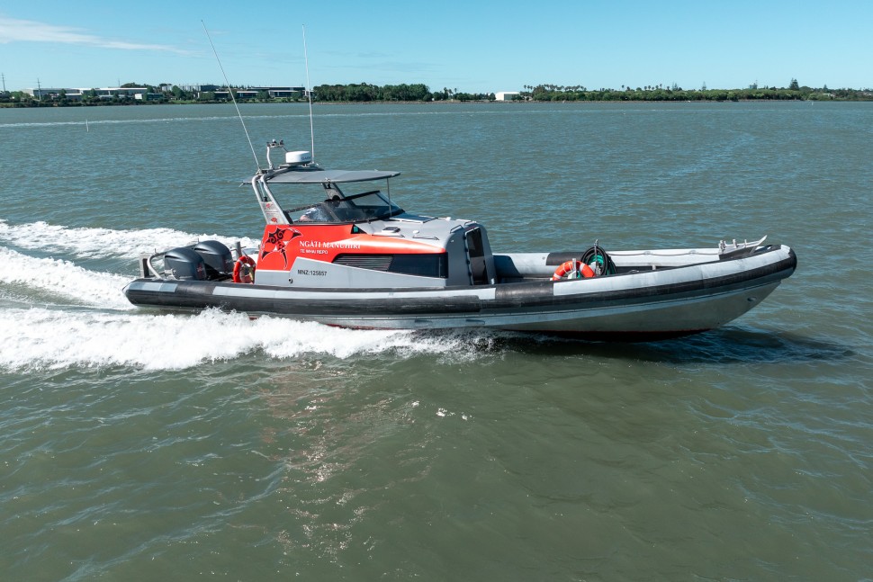 Sensation boats Interceptor 12m 5