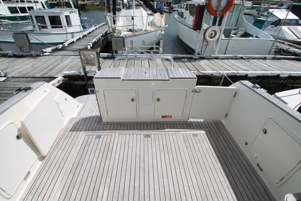 Superior 6 cockpit aft.jpg