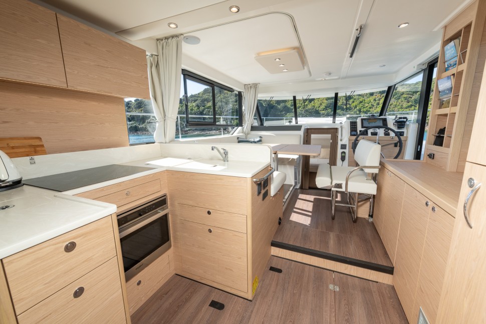 Swift Trawler 41 Indy 011