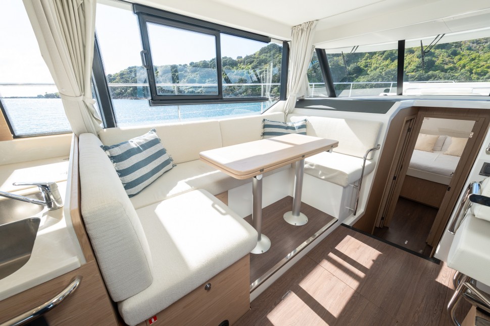 Swift Trawler 41 Indy 013