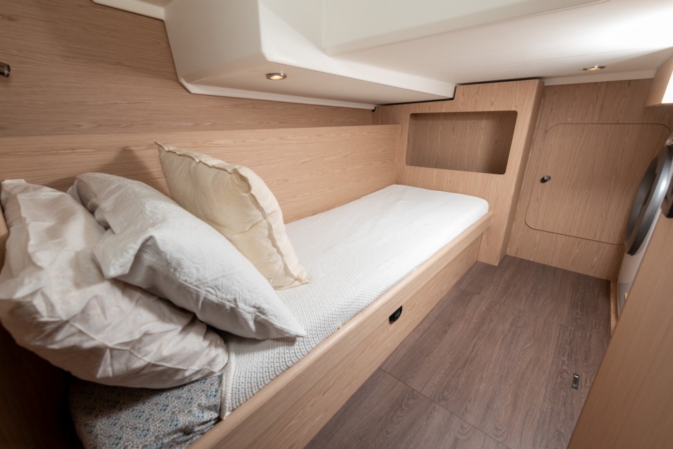 Swift Trawler 41 Indy 017