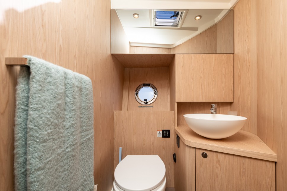 Swift Trawler 41 Indy 019