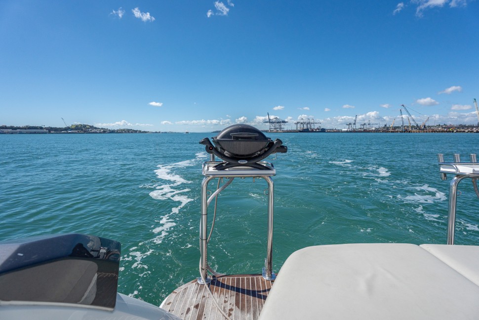 beneteau gran turismo 41 larissa 09 swim platform bbq