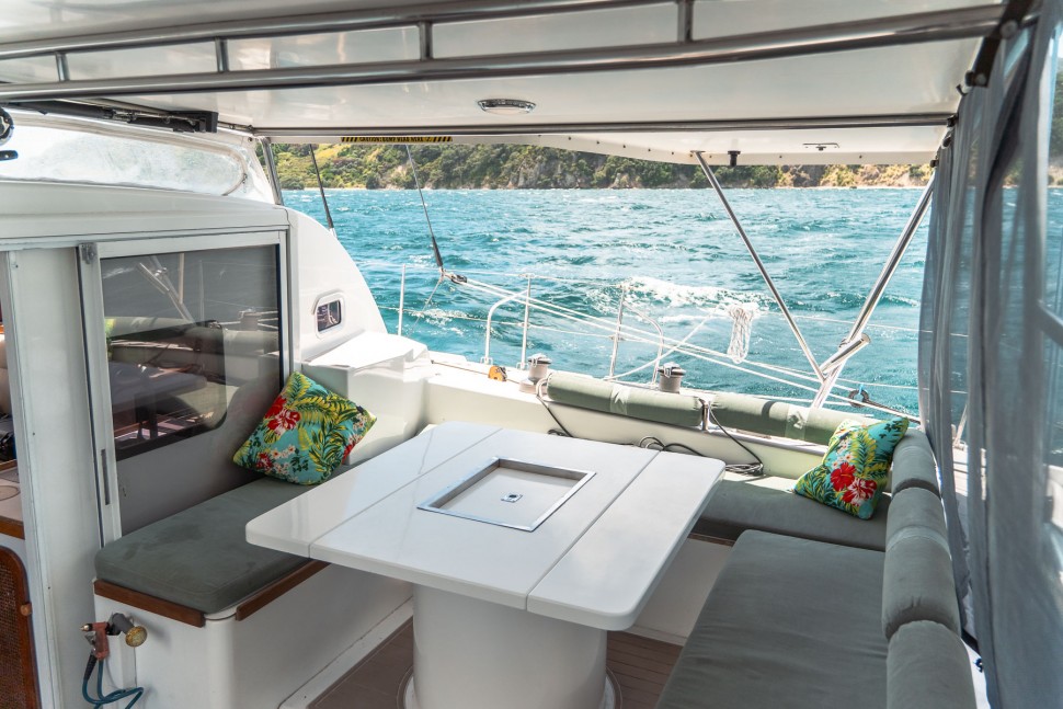 outremer55 skylark 11